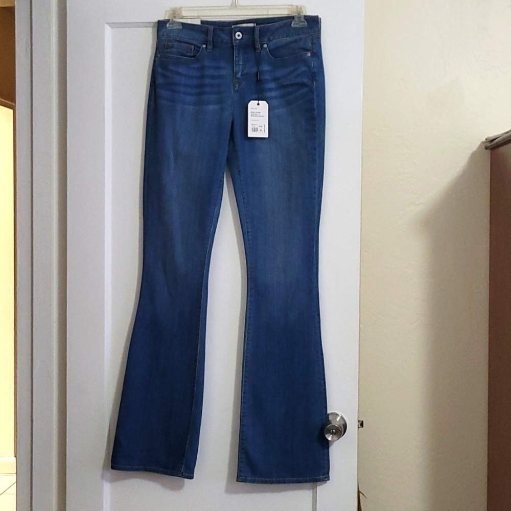 Yummie by Heather Thomson light wash flare jean